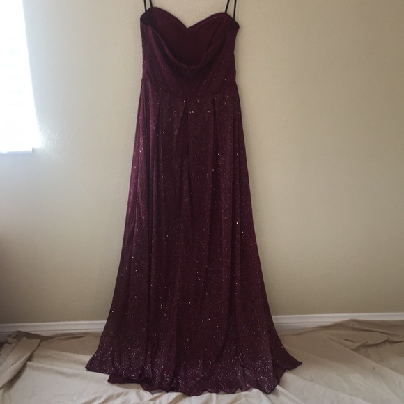 WINE DRESS - Picture 5 of 7